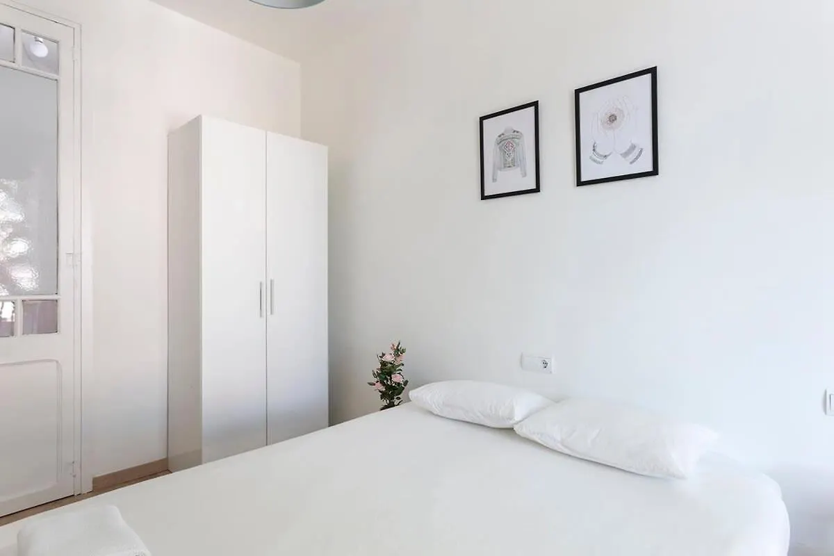 Poblenou Only For Families 3Bd Next To The Beach! Barcelona 0*,  Španělsko